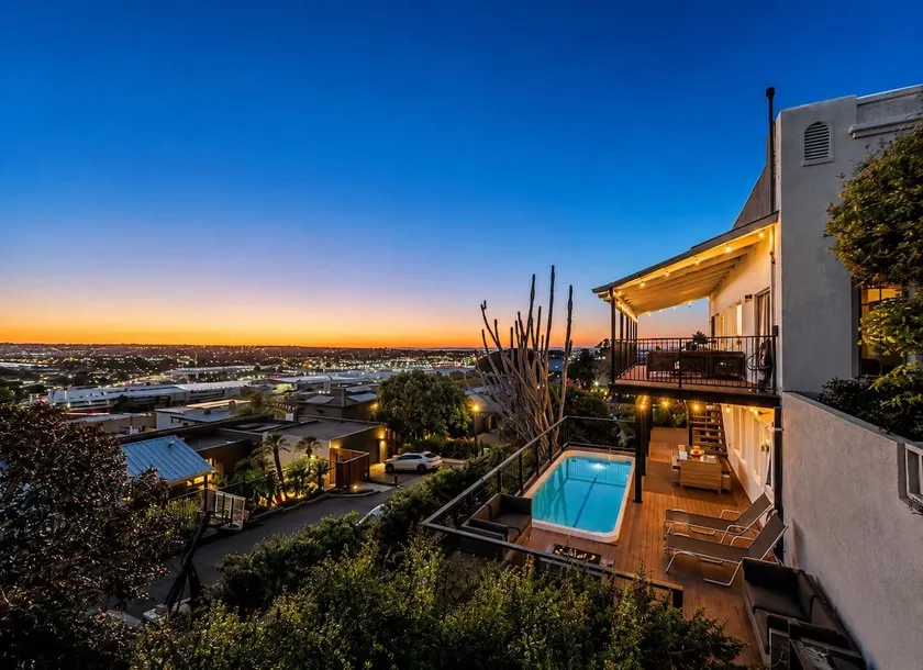 Prestigious Hills Estate | Stunning Pool & Hot Tub - Image 1