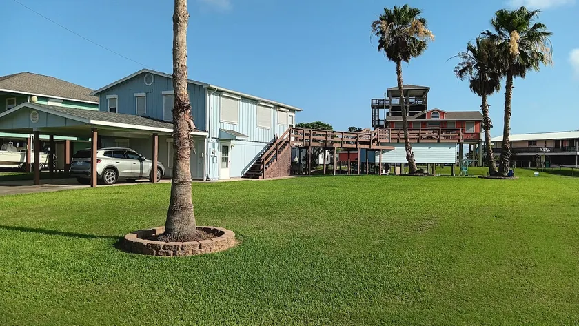 Blue Goose Retreat on the coast - Sargent Tx - Image 1