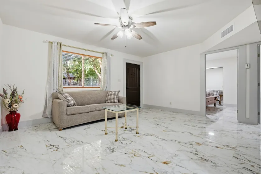3625 #14 Phoenix Marble Flats - Image 1
