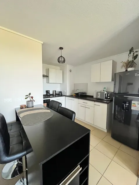 Spacious apartment with parking. - Image 1