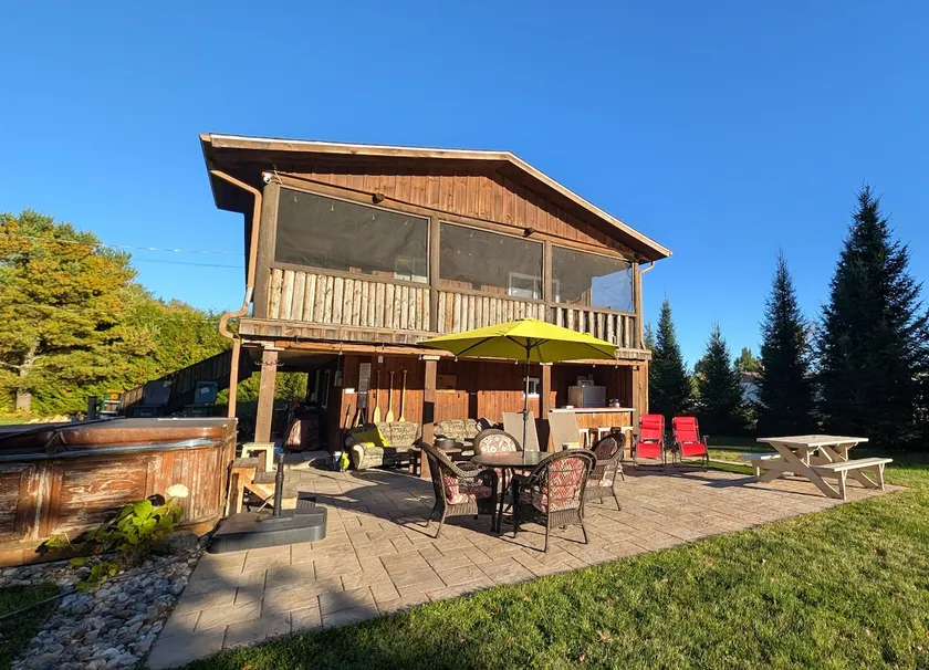 Lakefront Cottage Retreat | HotTub-Canoes-Stove - Image 1