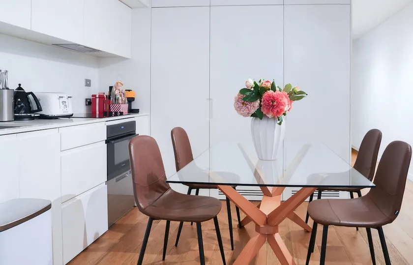 Uni & City Smart Stay - Image 1