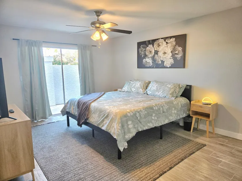 Peaceful & Cozy 3 Bed/2Bath*Heated Community Pool* - Image 1