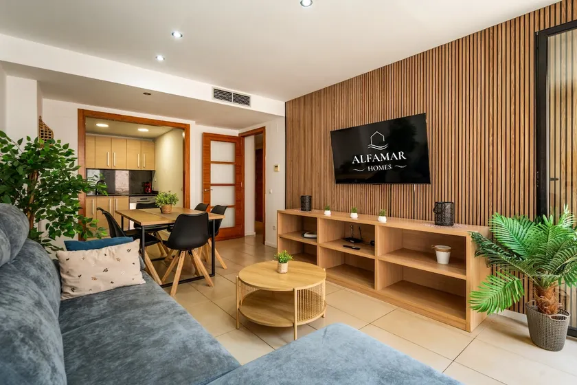 Hanami Suite - Apartment with Parking & Pool - Image 1