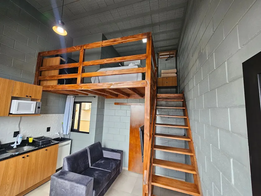 Res. Zille - Loft 202 - Complete with A/C - Image 1