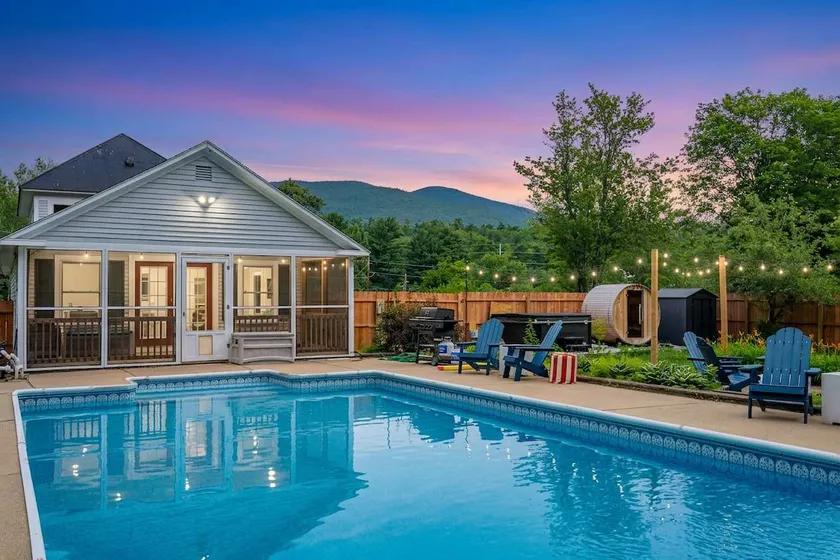 Mountain Getaway Outdoor Games Sauna Hot tub - Image 1
