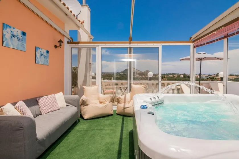 Matina's Family House with your Private Jacuzzi! - Image 1