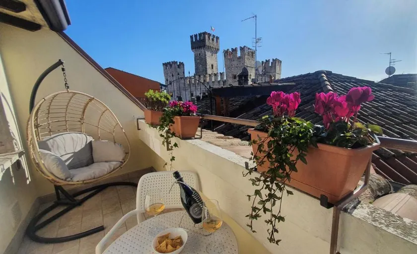 Domus by the Castle - Sirmione4u - Image 1