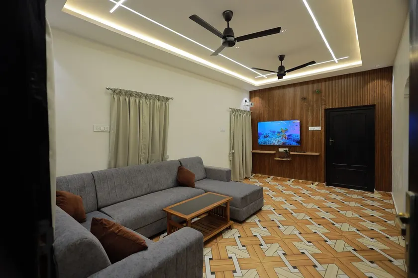 JK Inn - Home Stay - Image 1