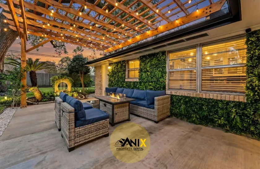 Silva Serena | 4BR/2.5BA • Bellaire Asian Town - Image 1