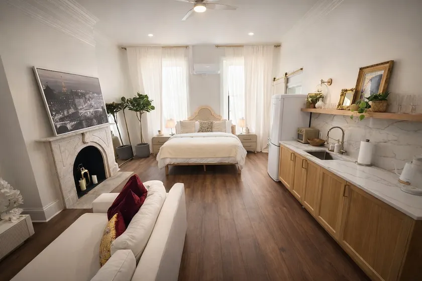Amour Luxury King Studio - 1br/1bth Near JHU & DT - Image 1