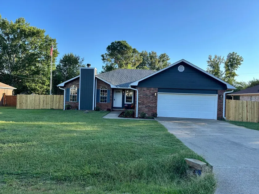 Convenient Location & new updates! - Image 1
