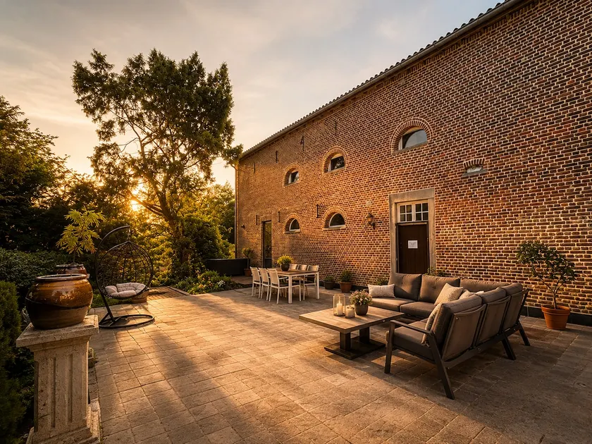Authentic guesthouse on farm in Haspengouw - Image 1