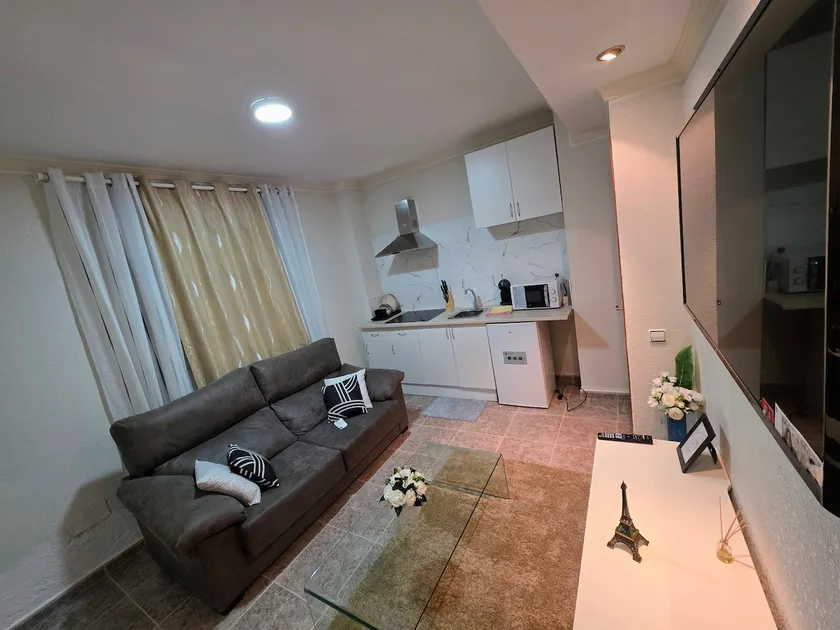 Cozy studio with comfort and complete privacy - Image 1