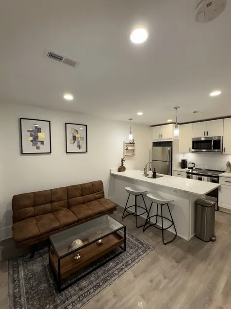 Modern 2BD Columbia Heights Apt – Steps to Metro - Image 1