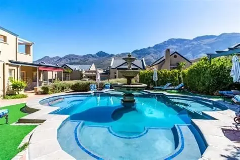 L'ermitage - Franschhoek Chateau & Villas - Image 1