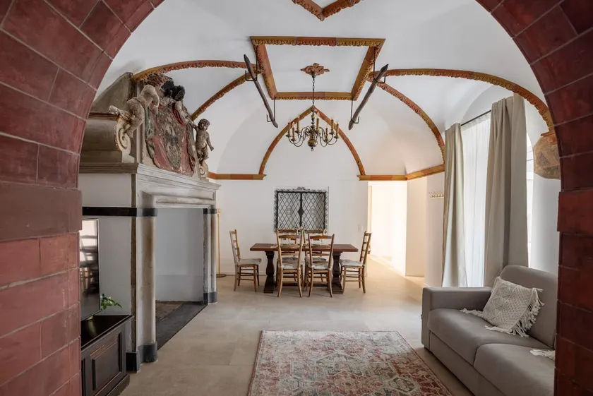 Suite Viscontea – A Historic Stay - Image 1