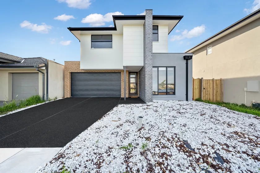 Brand New, Spacious, Breezy, Comfy, Luxury Home - Image 1