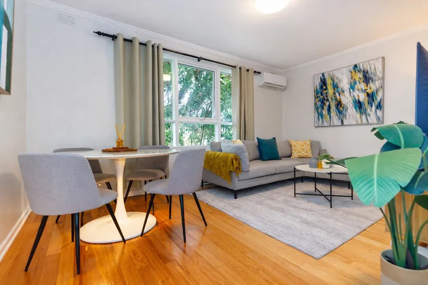 Boutique Elsternwick Apartment - Image 1