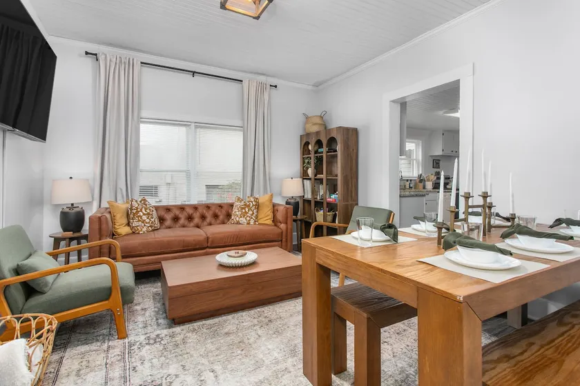 Cozy 3BD with Air Hockey, BBQ - Near Duke University - Image 1