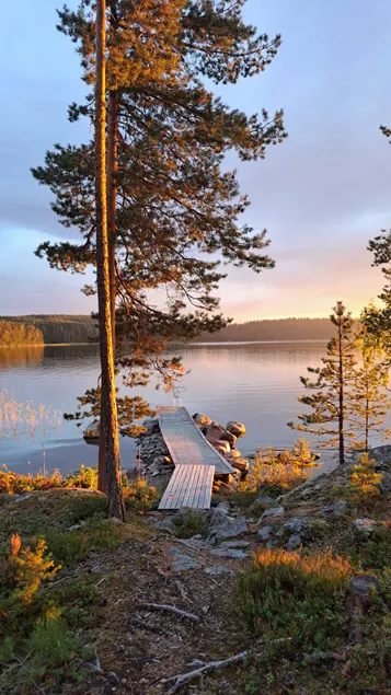 Rantakallio – A lakeside cottage on a clear-water lake - Image 1