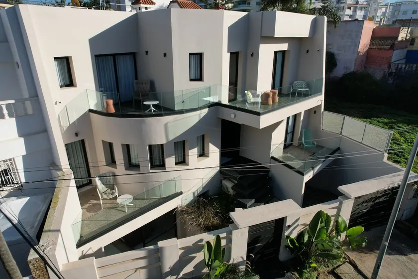 The Ocean Walk | House near the beach - Image 1