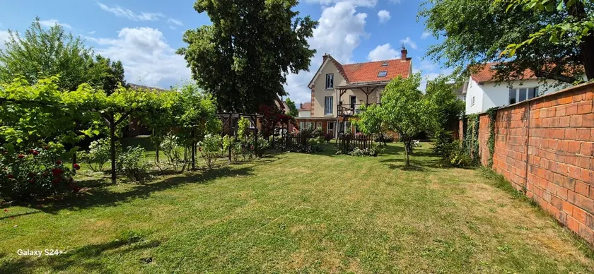 4-room apartment of 80 m2, close to Disneyland. - Image 1
