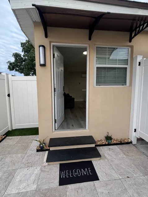 Clean&Comfortable home. - Image 1