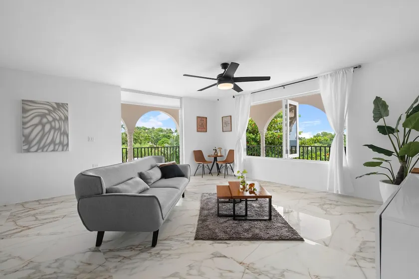 Montmare Exclusive Paradise Getaway Villa with Pool - Image 1