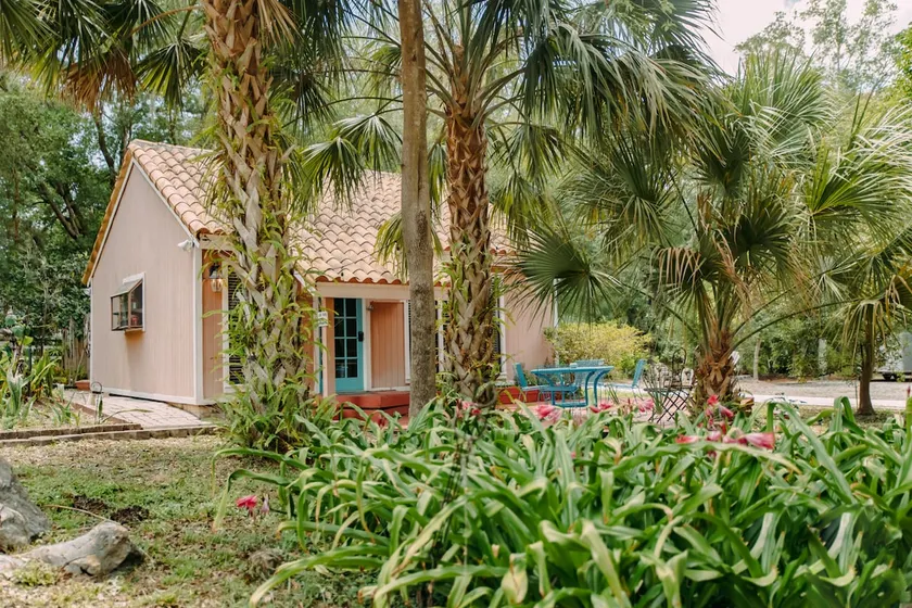 Paradise nook near Orlando's theme parks - Image 1