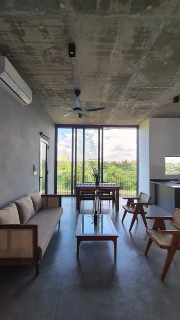 Stillwater Edge 4- Studio Apartment - Image 1