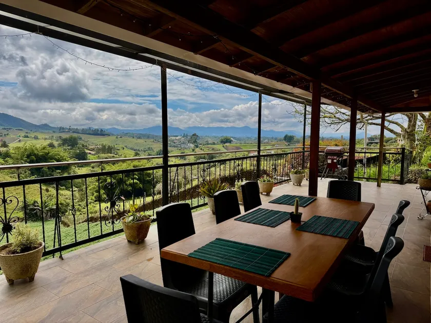 Incredible Estate - Grill - wifi - parking. - Image 1