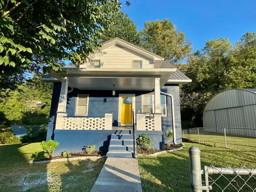 Poppy's House- Near Downtown Hazard - Image 1