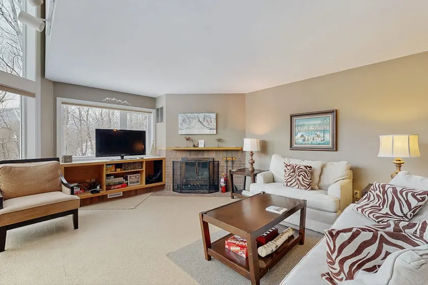 4BR townhouse, mountain view, pool, tennis, w/d - Image 1