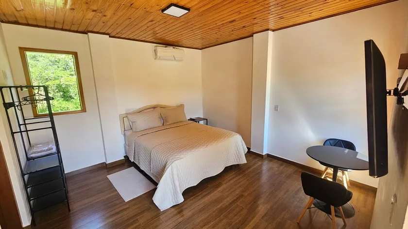 Morro do Saboó Suite - Chácara Boa Vista - Image 1