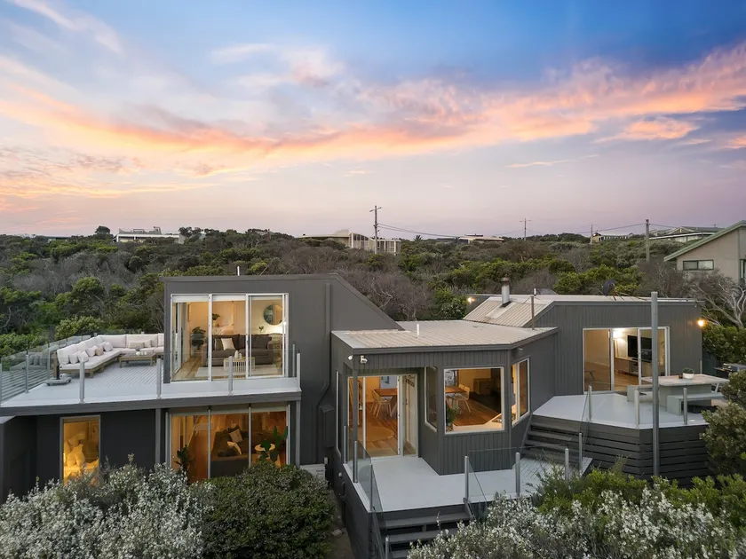 Nalu Retreat for 12|Coastal Escape with Spa & Fire - Image 1