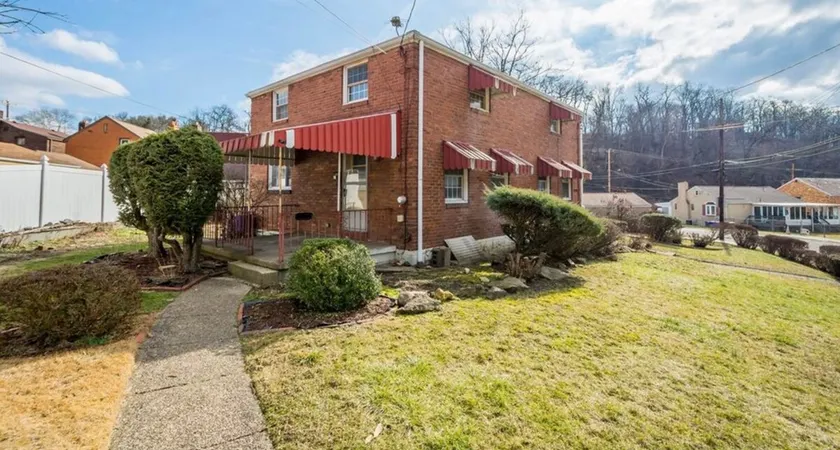 Newly renovated 2BR near North Shore quiet street - Image 1
