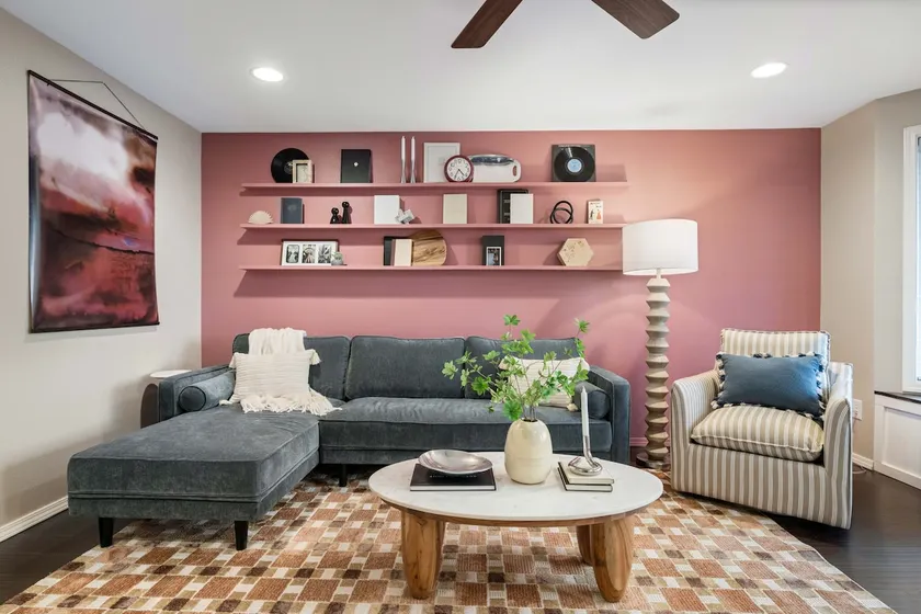 The Speakeasy - 3 Bed Home in Pasco - Image 1