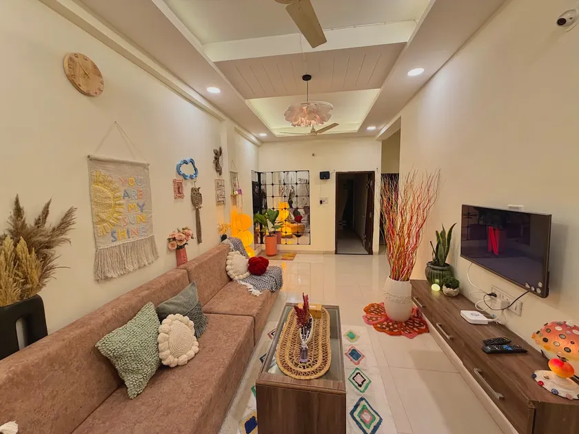 Casa Aura | Calm, Clean & Comfortable 2BHK - Image 1