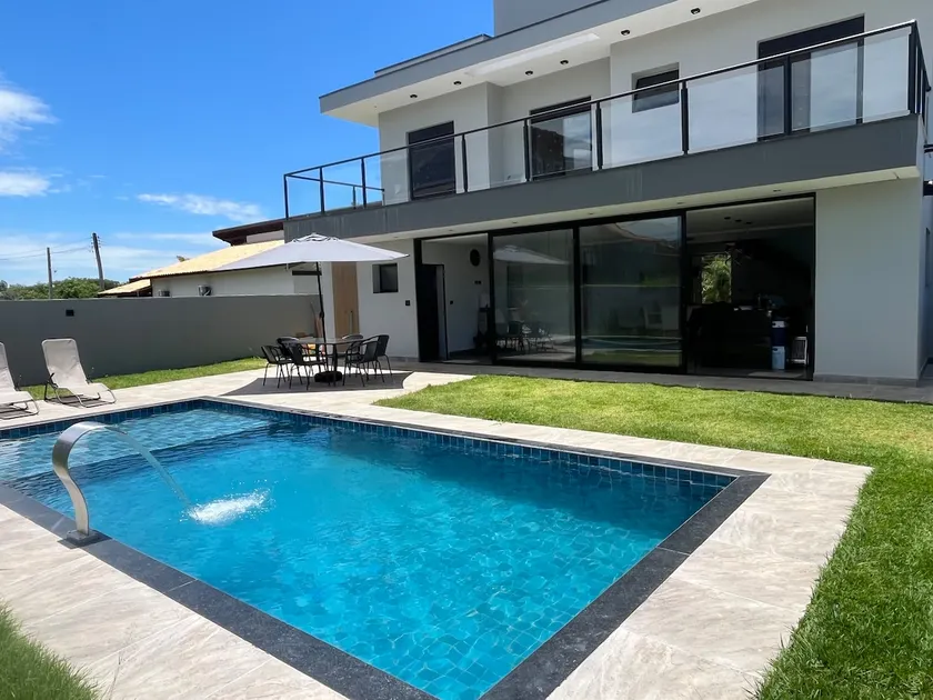 Beautiful New Country House - Image 1