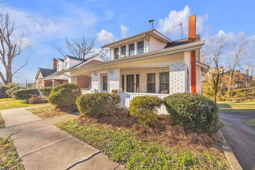 10th street Retreat - Image 1