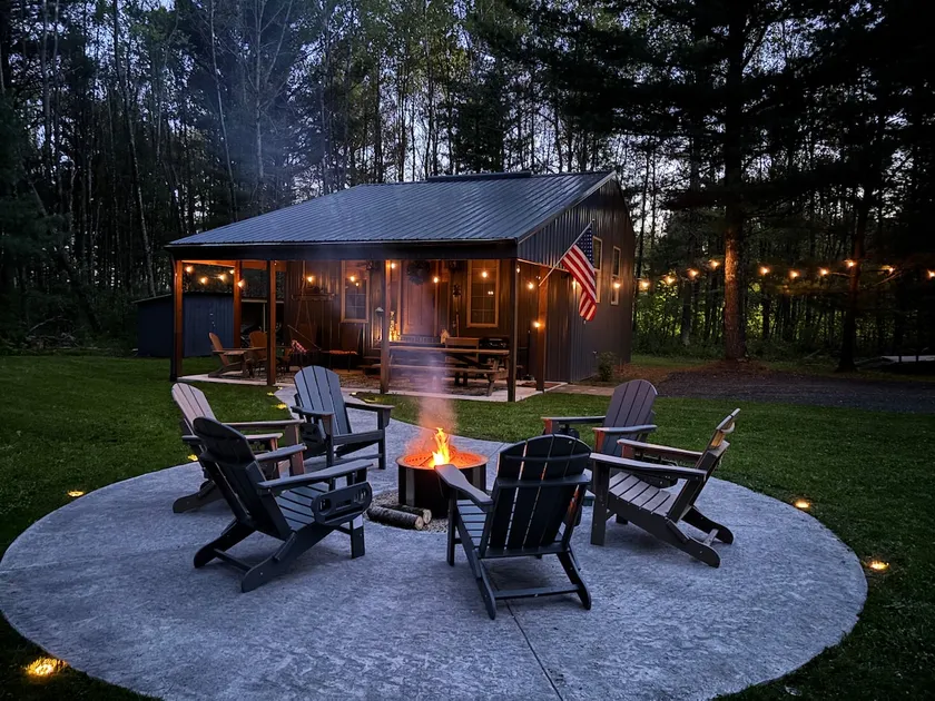 CabinInTheWood • 3 King Beds • Loft • Swim • Hike • Fish • ORV - Image 1