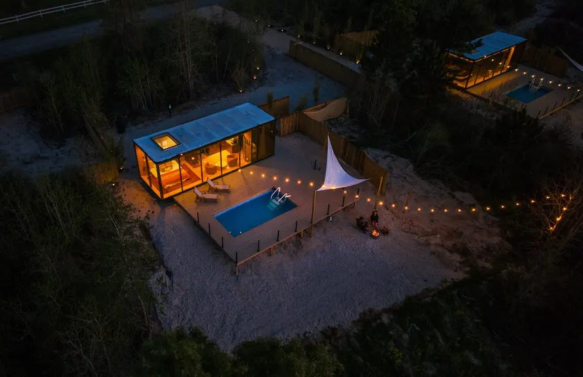 Sol - Hilltop Mirror Cabin, Pool, Sunset Views - Image 1