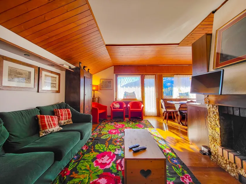 Chalet facing the slopes - Image 1