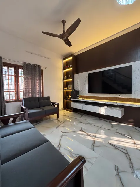 Spacious 3BHK Duplex Villa with minimal amenities - Image 1