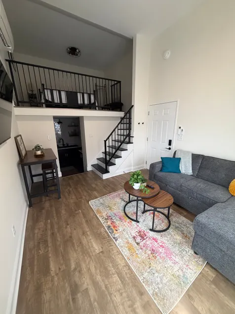 Corner River View Loft - Main St Washington 102 - Image 1