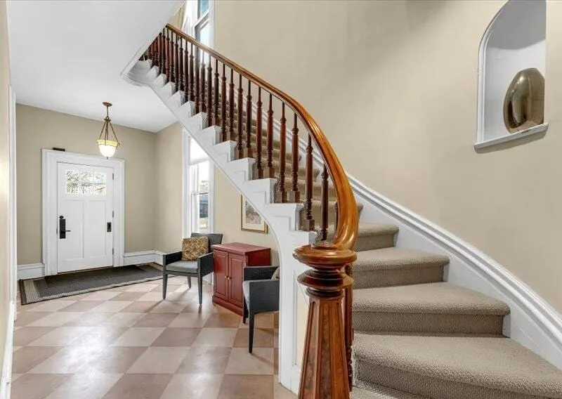 The Maple Suite - Historic Charm, Modern Luxury, F - Image 1