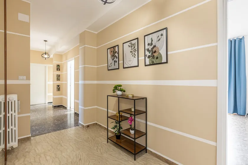 Tesla 140 sqm | 3 Bedrooms – Apt. Sleeps 6 - Image 1