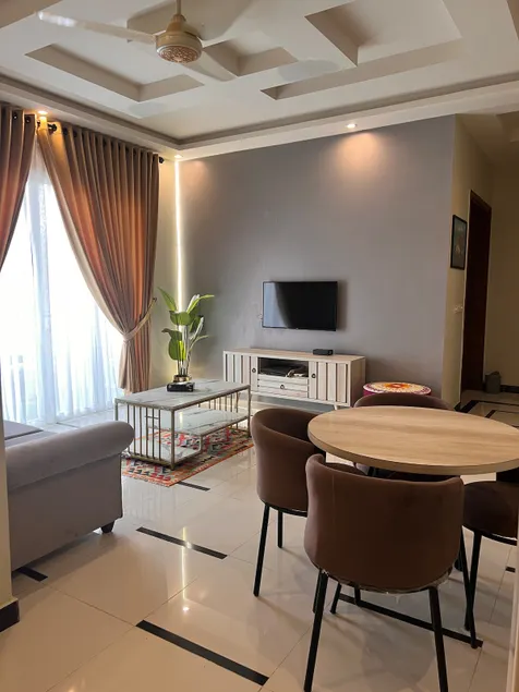 Secure and modern 2 BR place in the Centre of city - Image 1