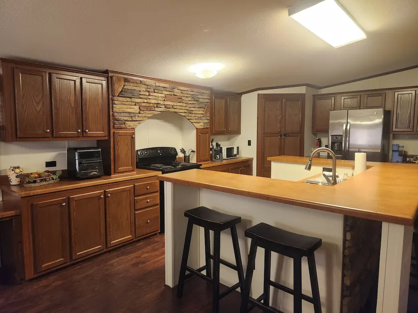 Rocking B Ranch House - Image 1